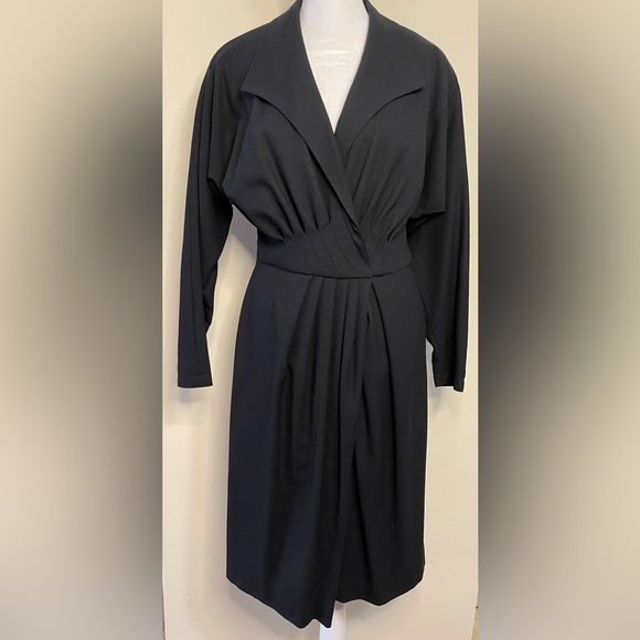 Pia Rucci Women’s Black Vintage Dress 100 % Wool Wrap Long Sleeves Size 10. NWT - Picture 4 of 17